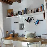 Zeus - Parikia - Paros - Grece * Krotiri