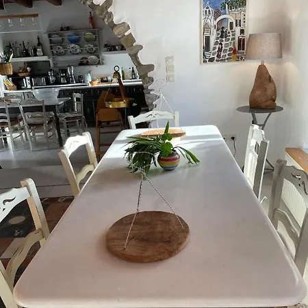 Zeus - Parikia - Paros - Grece Villa Krotiri