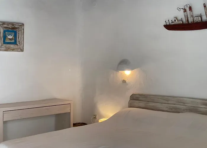 Zeus - Parikia - Paros - Grece *